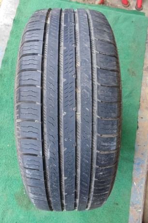 Opona Nokian eNTYRE c/s  235/60R18  103H  all season 1-szt