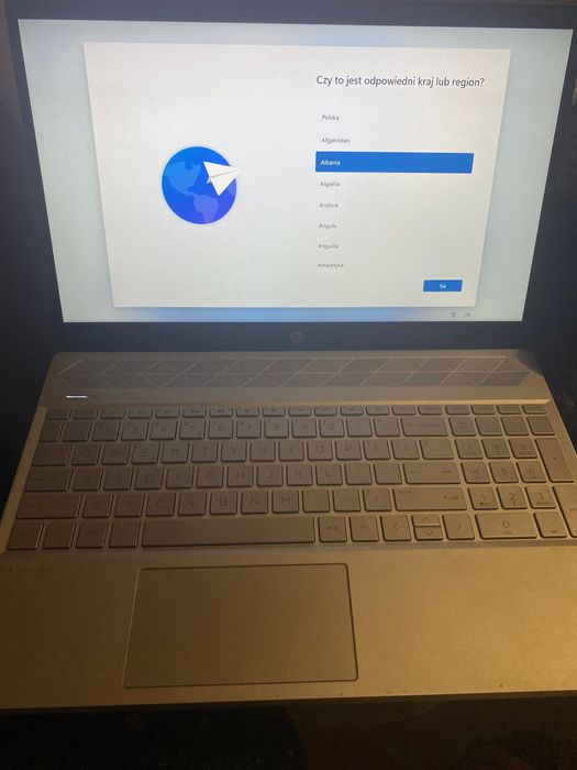 Laptop HP pavilion model 15-cs3004nw
