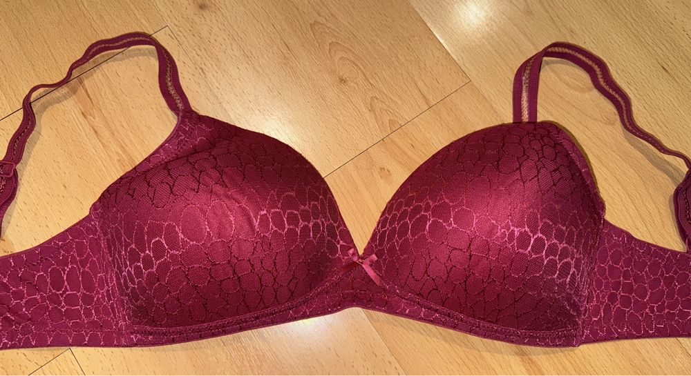 Biustonosz 90C Naturana usztywniany bez fiszbin purpurowy