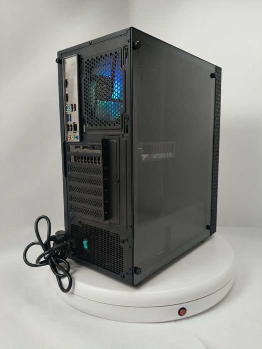 Komputer Gamingowy i5-13400, RTX 5060, 32 GB,SSD,Win 11 Pro
