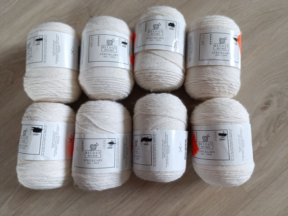 8 sztuk wełny w kolorze ecru