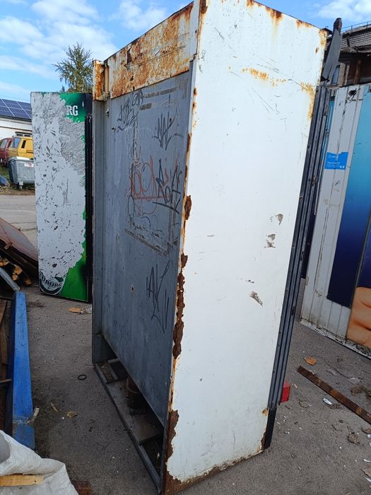 Холодильна вітрина, Двохдверні