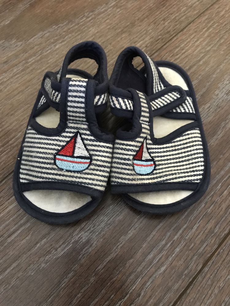 Sandalias de pano para bebe, tamanho 17