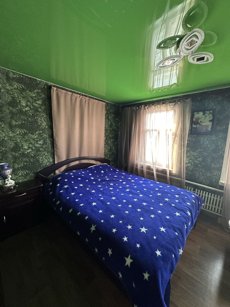Продам дом 5 мин метро киевская , рост . 70 м2 . сертификат