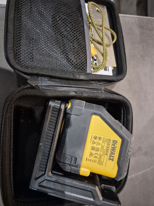 Laser krzyżowy DeWalt 19 Series 45 m