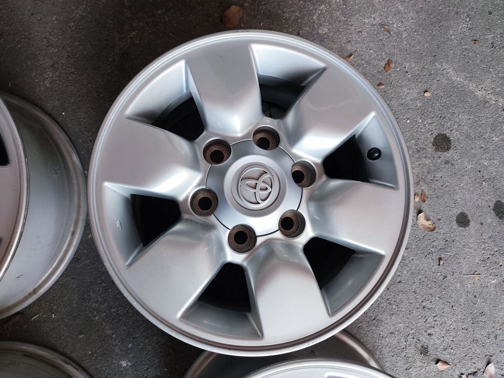 Jantes 15 Originais Toyota Hilux