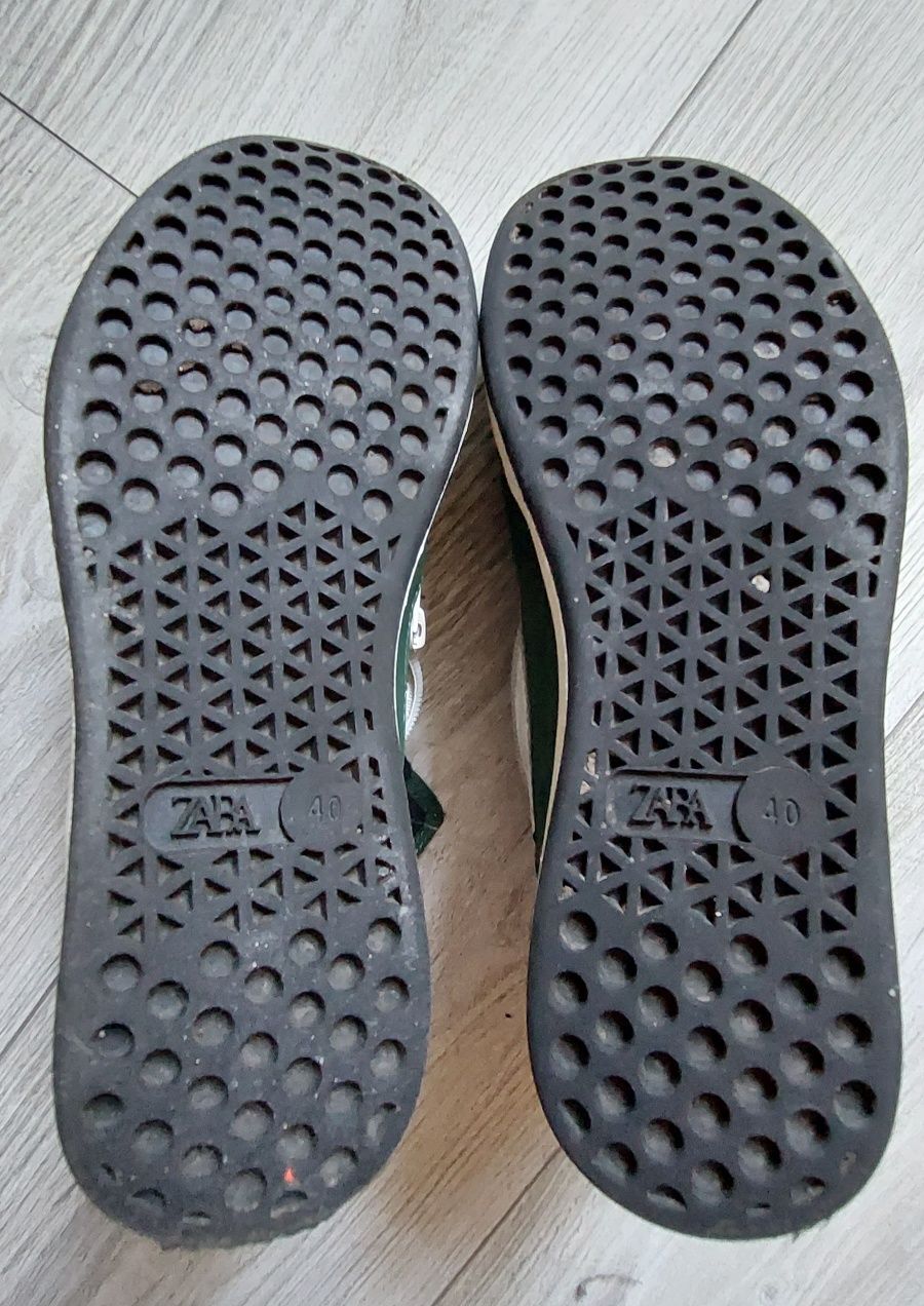 Черевики Zara розмір 40 високі кросівки