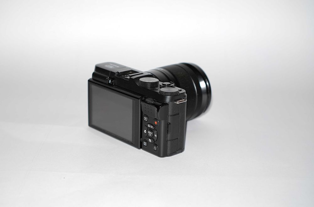 Обьектив Fujinon Fujifilm 16-50mm В прекрасном состоянии Fujifilm X-A1