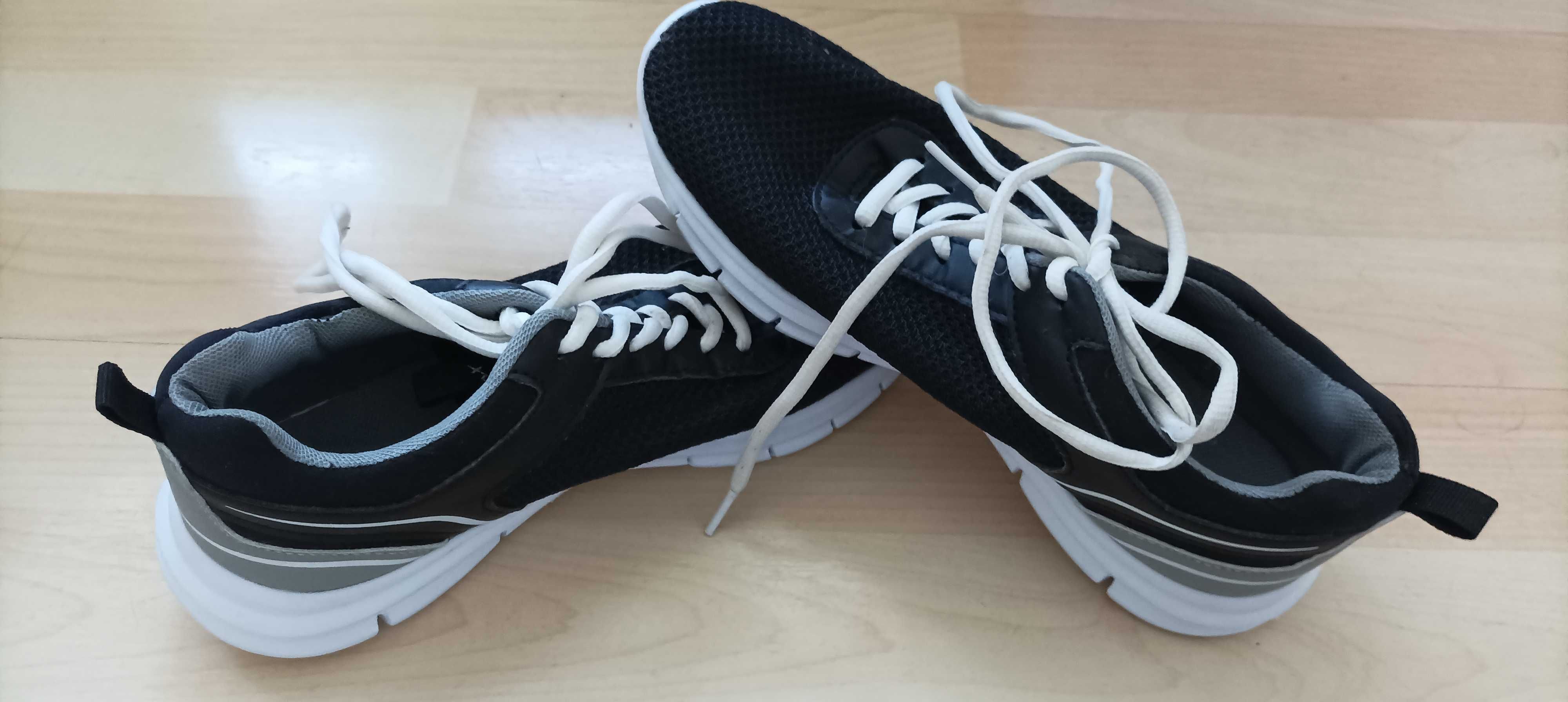 Buty chłopięce sportowe rozmiar 36