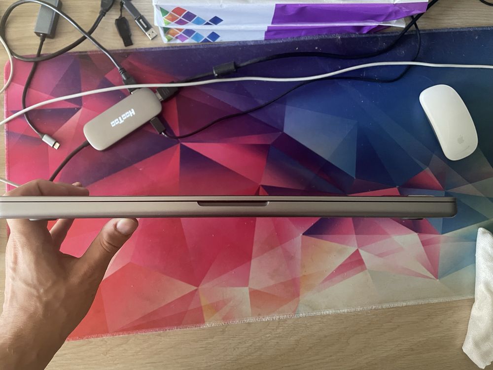 Macbook pro 16 16gb/512gb m1 pro (a2485)