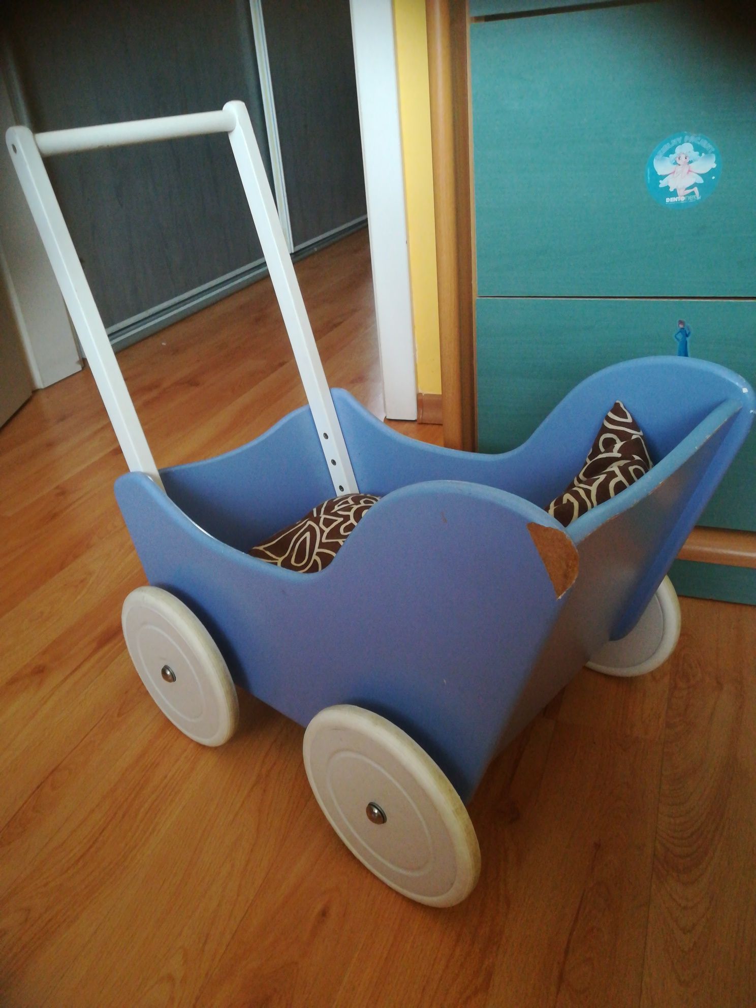 Wózek drewniany + kołderka dla lalki