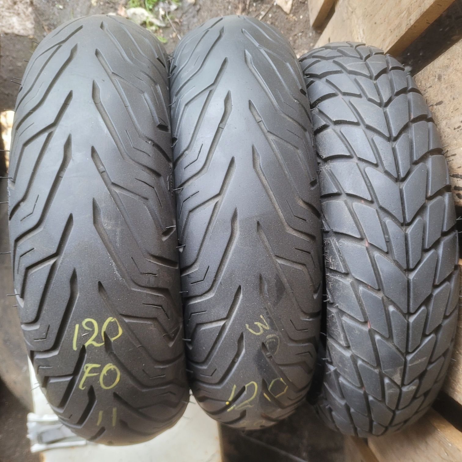 michelin city grip 120 70 r11