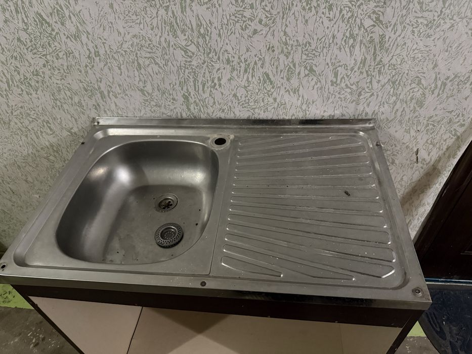 Мийка кухонна кран смеситель змішувач тумба кухонна