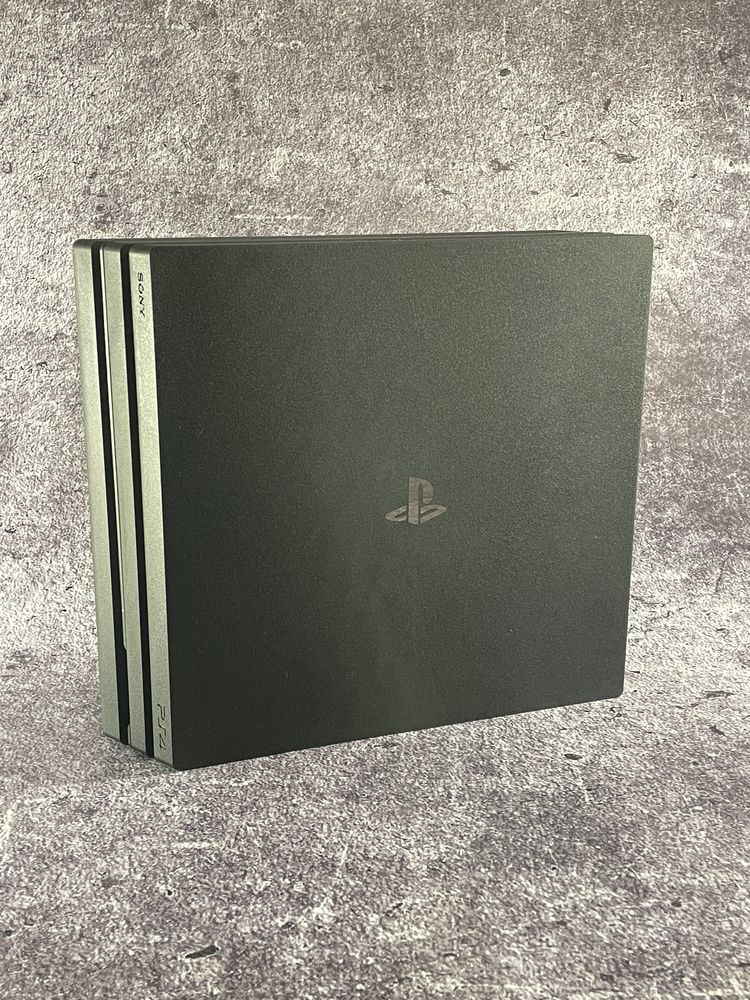 Playstation 4 pro 1 tb + гарантія від магазину