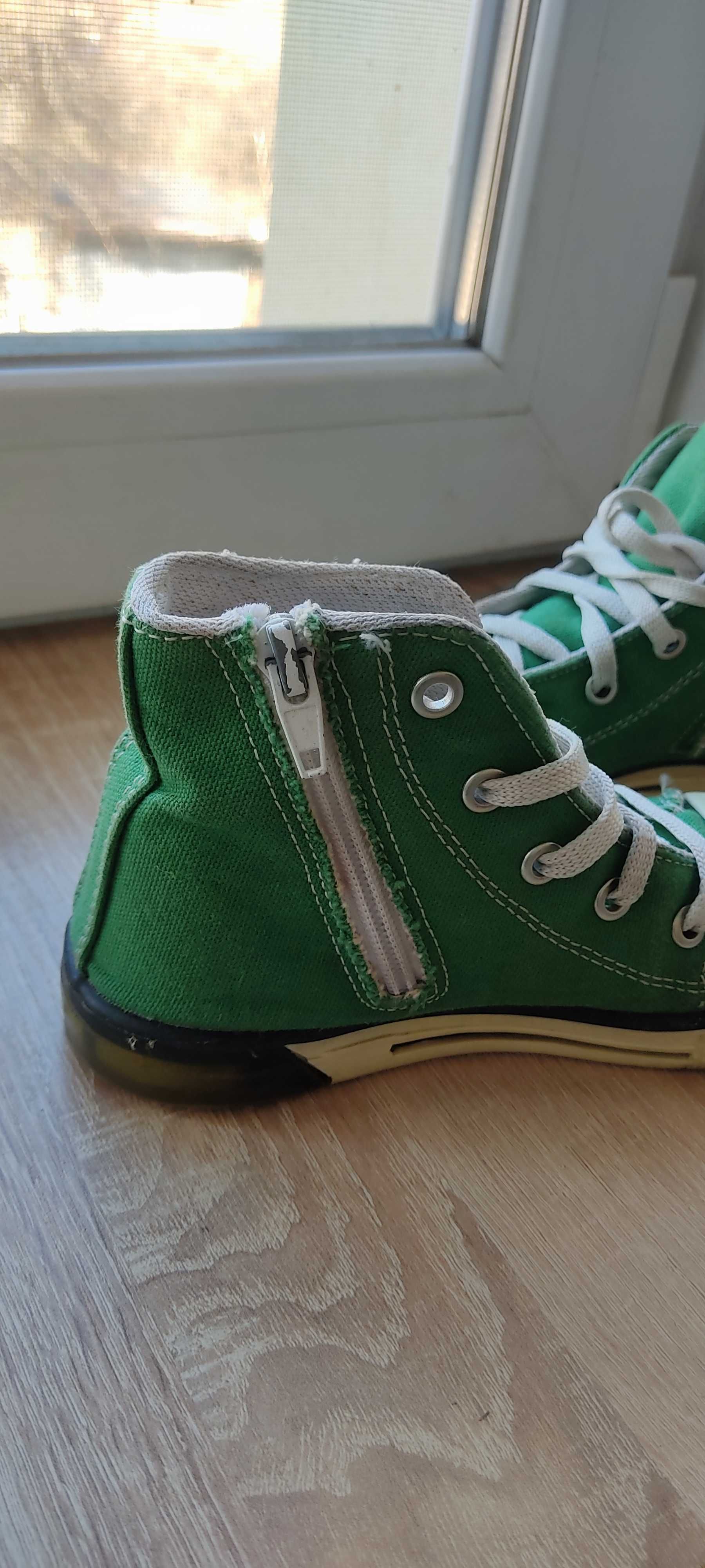 Детские кроссовки Converse 28 размер