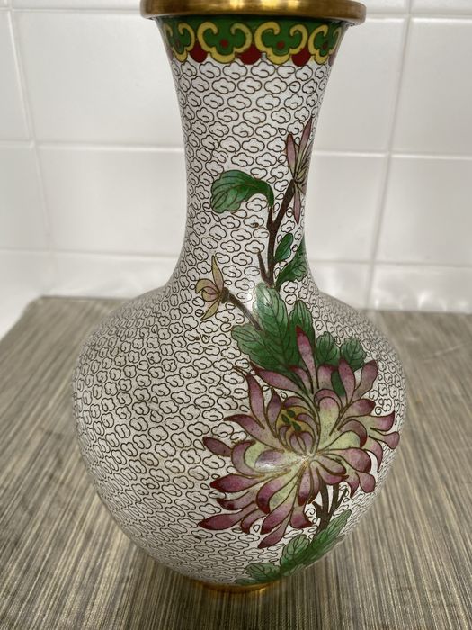 Vendido Jarra chinesa em cloisonne flor