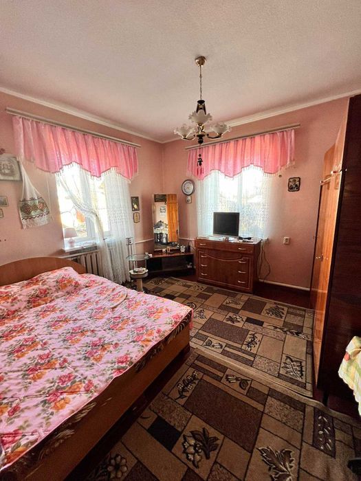 Продаж будинку, Старе місто!