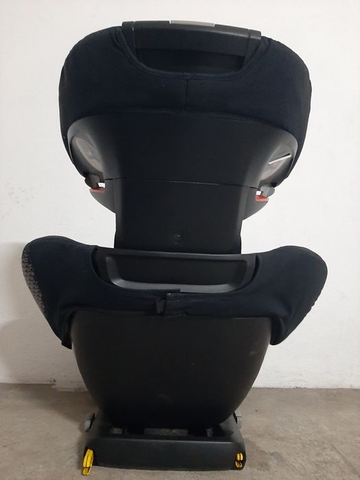 Cadeira auto RodiFix Bebe confort  Grupo 2/3