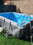 Piscina para se divertir com familia