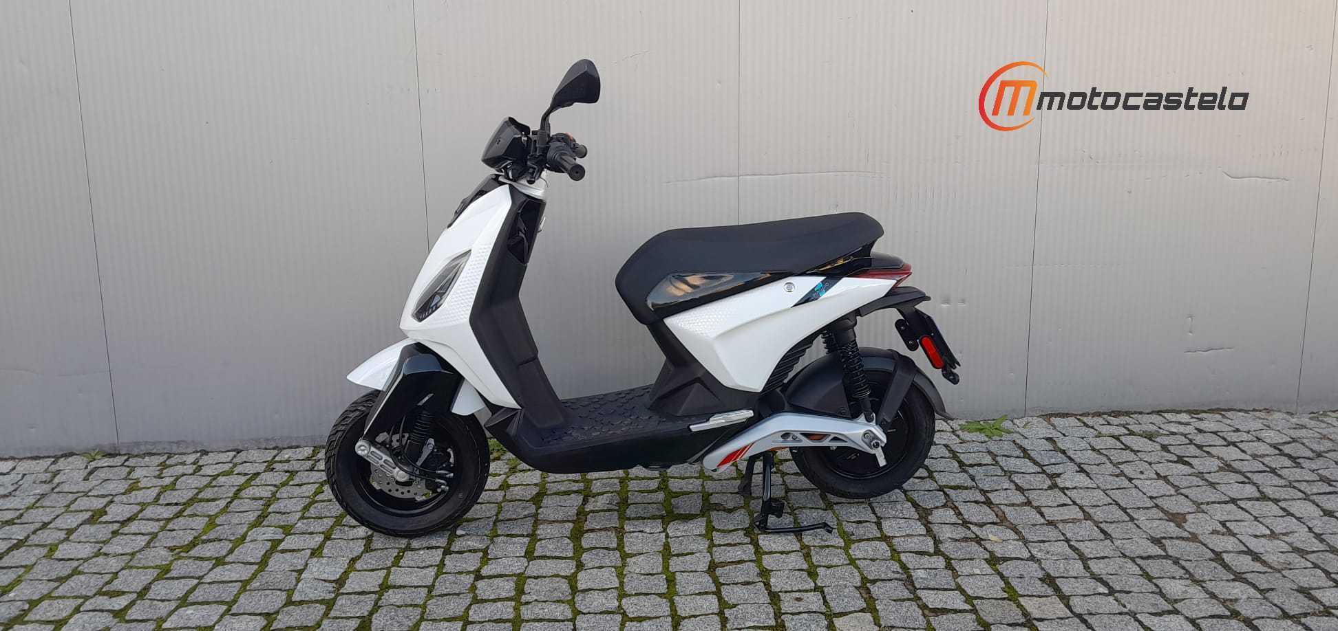 Piaggio 1+ Active Elétrica