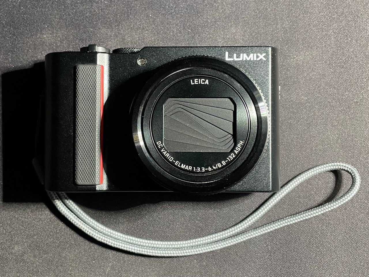 Panasonic Lumix DC-TZ200
