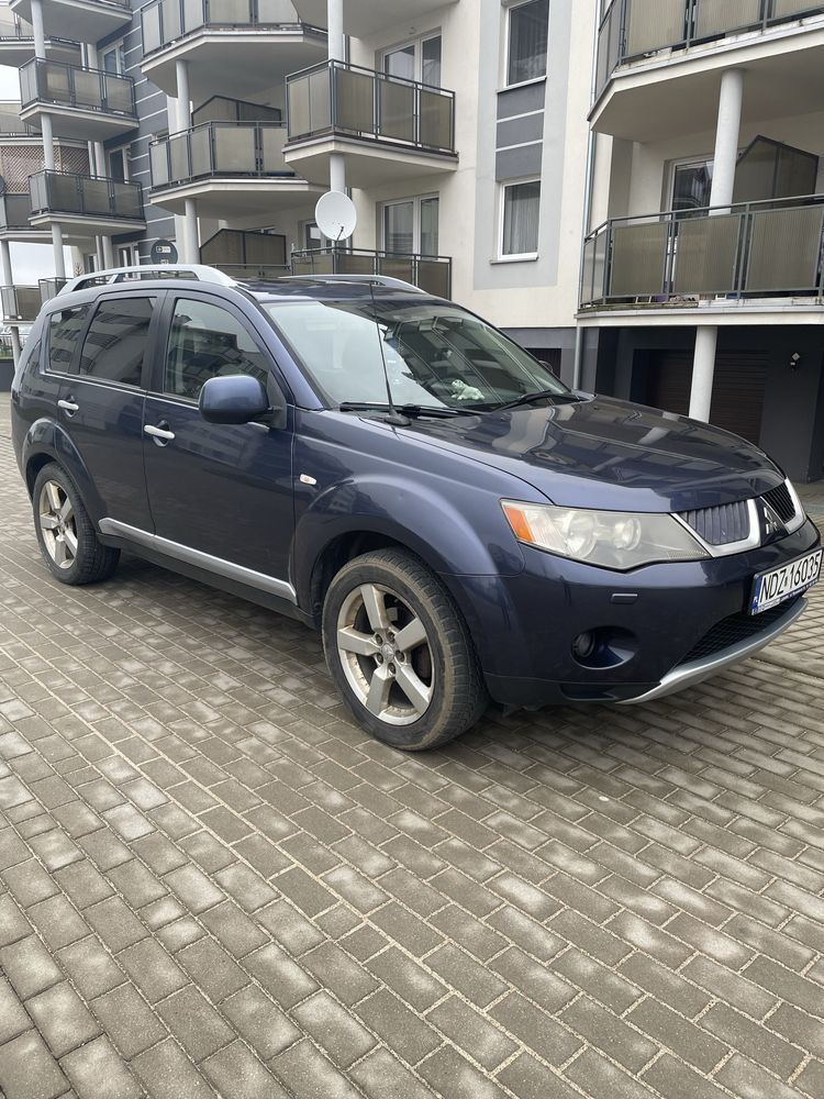 Sprzedam mitsubishi Outlander 2 .0 disel