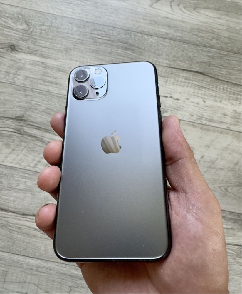 IPhone 11 pro  Space Gray/ 64 гб neverlock(Айфон)