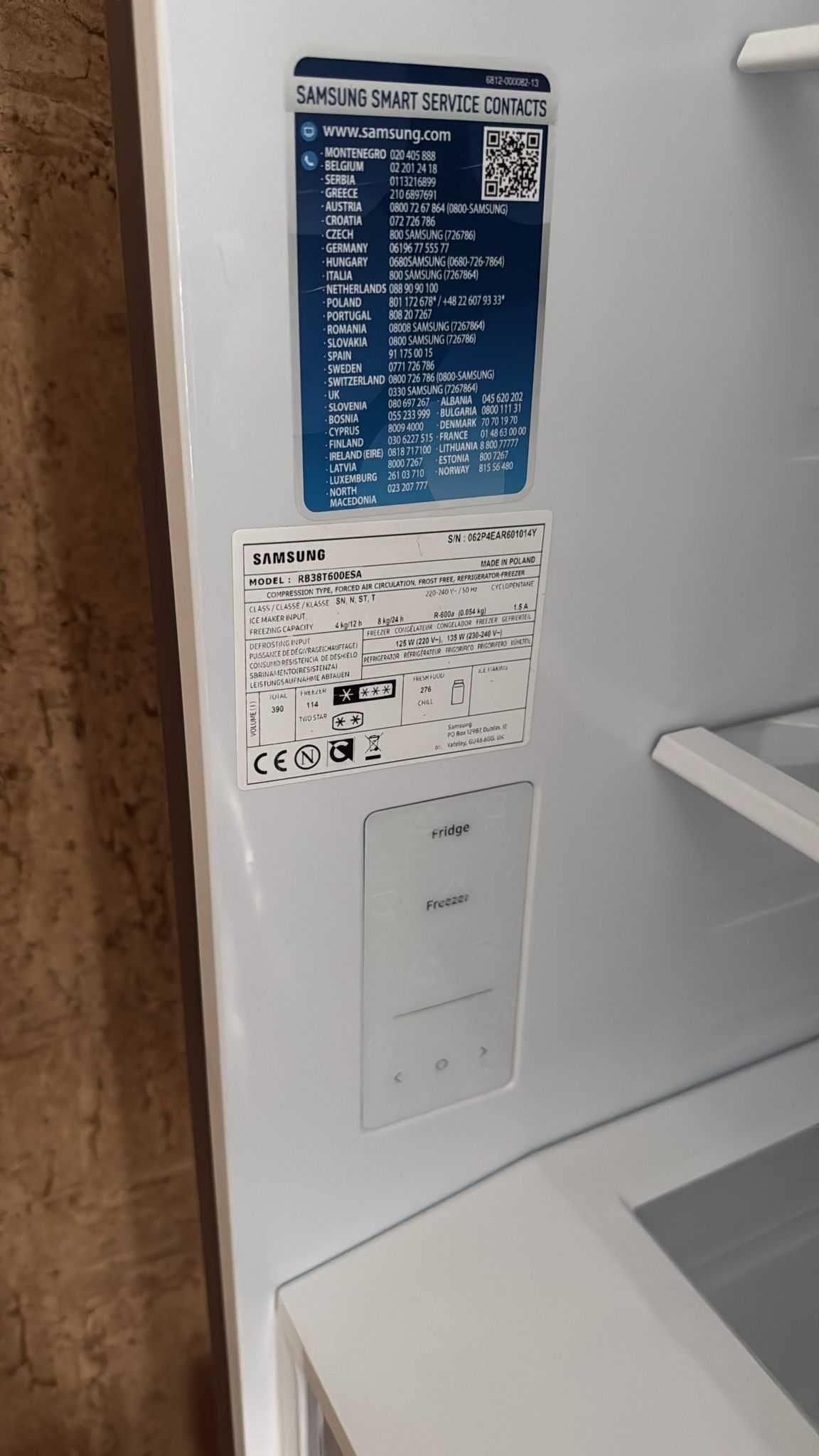 Lodówka Samsung.