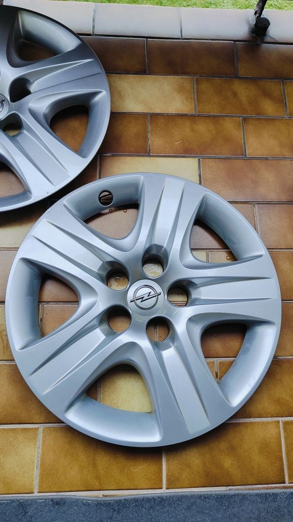 Opel Insignia A kołpak struktura kołpaki
