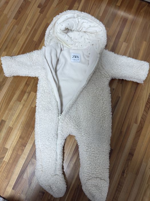 Зимовий комбвнезон zara