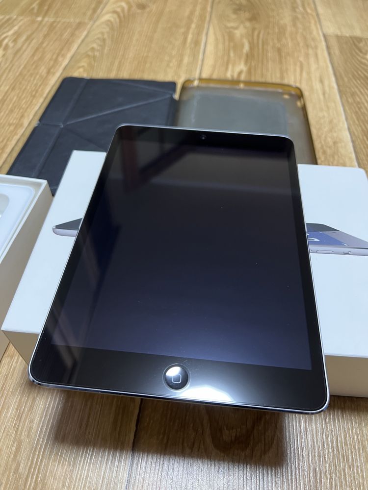 Apple iPad mini 2 Retina 16GB Wi-Fi