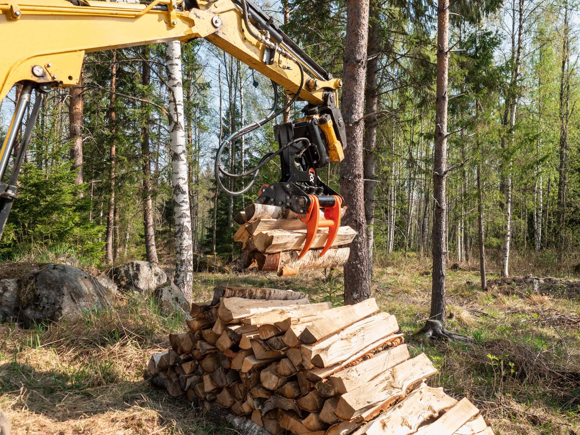 GŁOWICA Ścinkowa do koparka Yanmar Volvo Takeuchi ścina drzewa krzaki