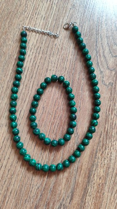 Naszyjnik+bransoletką z syntetycznego malachitu