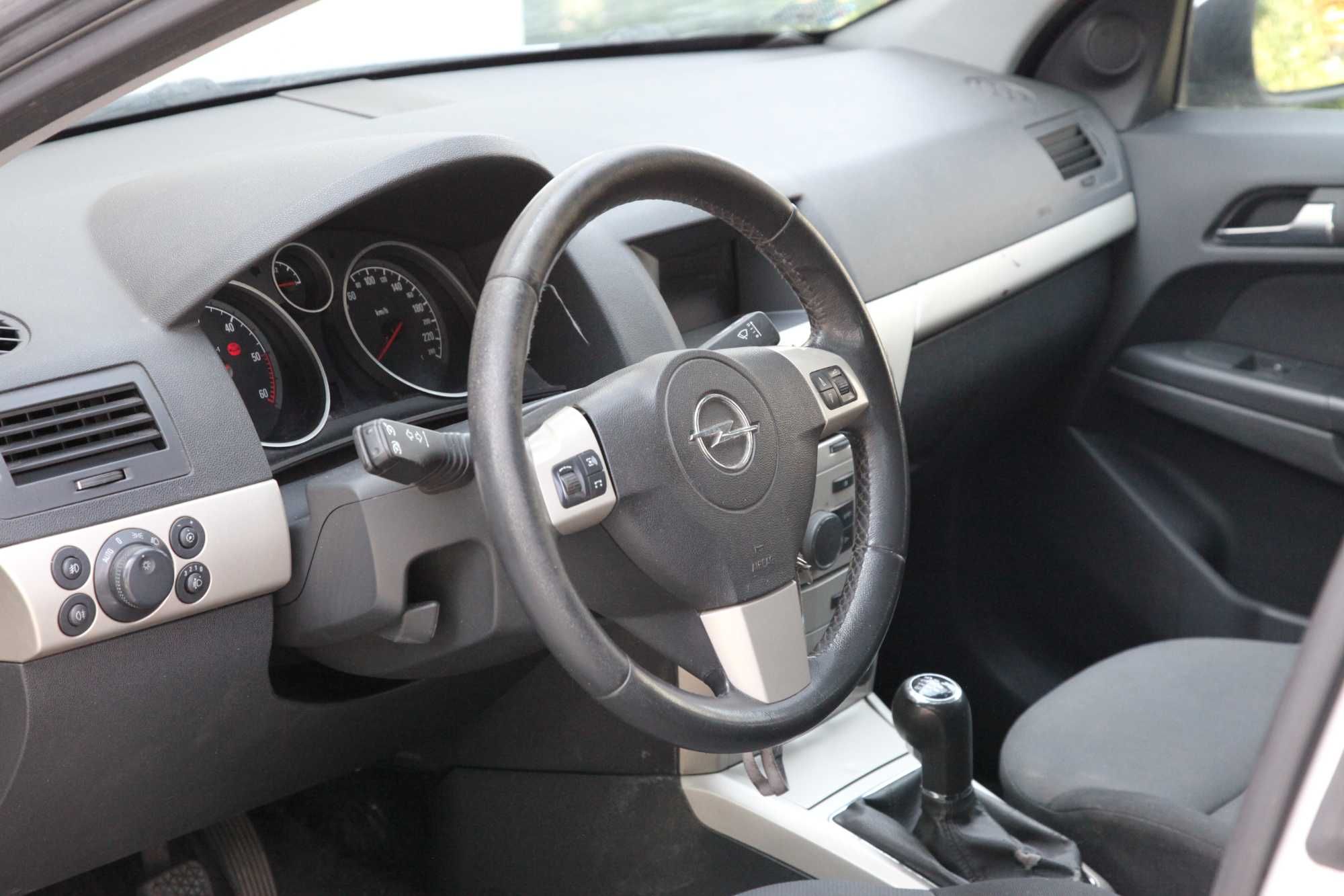 Opel Astra h kombi 2008 diesel