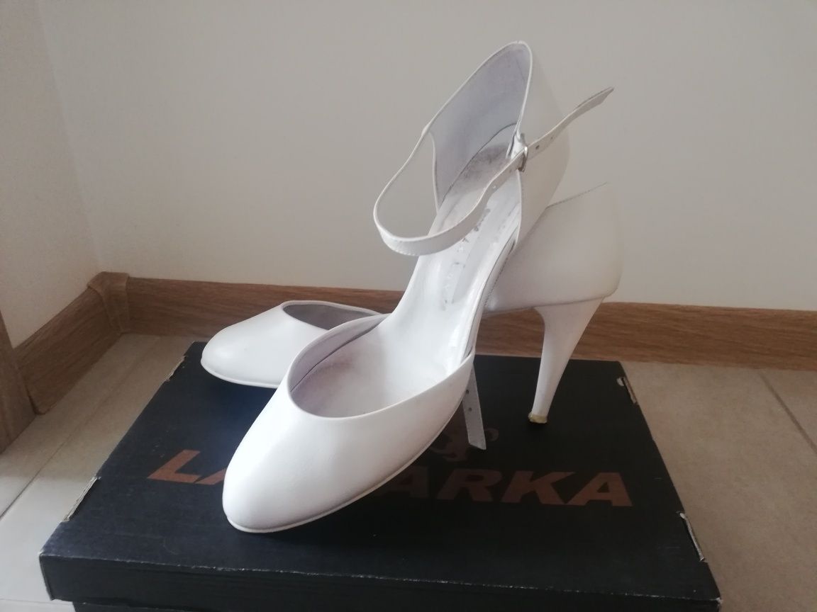 Buty ślubne białe LaMarka 39