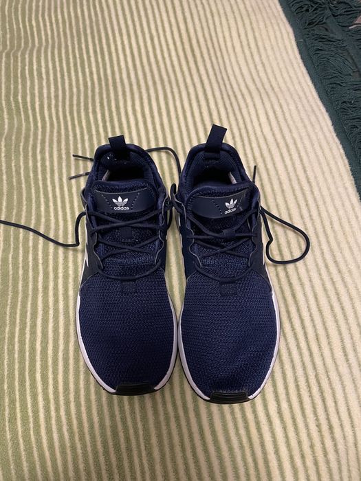 Sapatilhas adidas desportivas