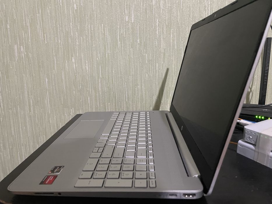 Ноутбук HP Laptop 15