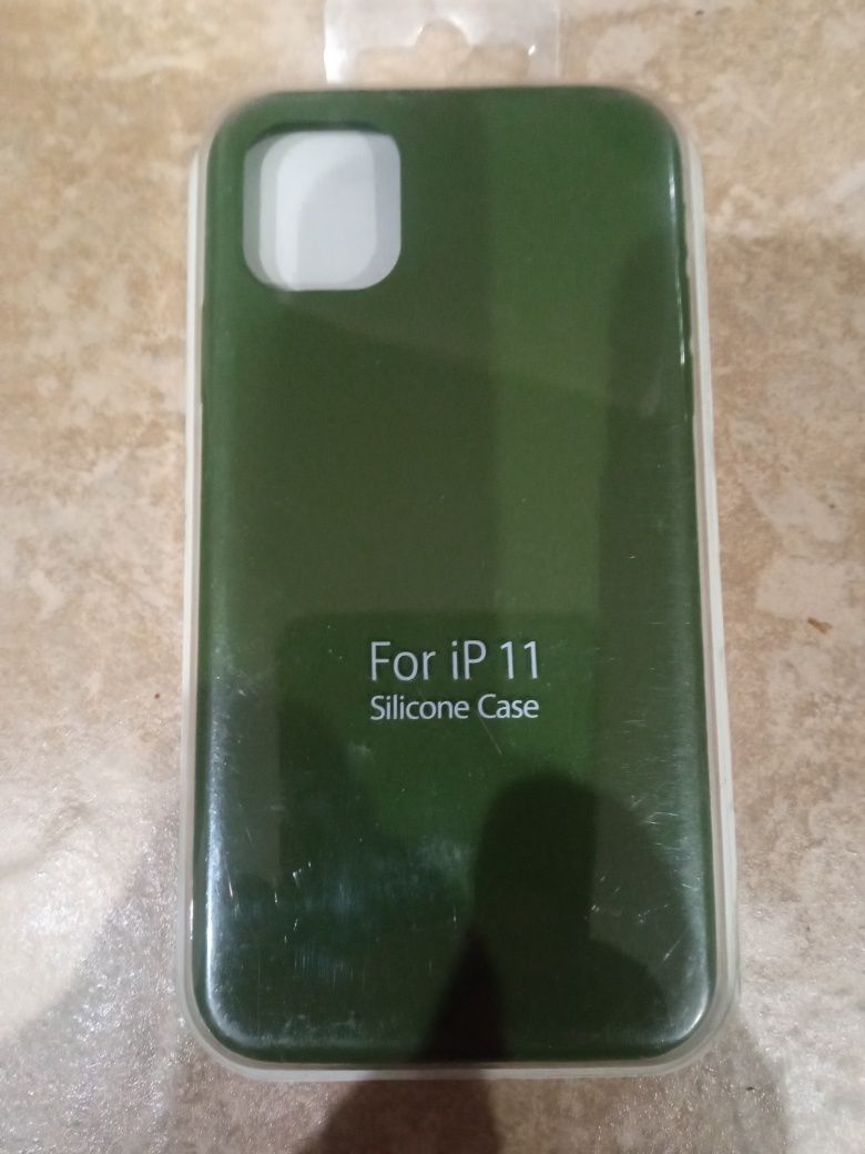 Чохол для iphone x або xs новий в упаковці.