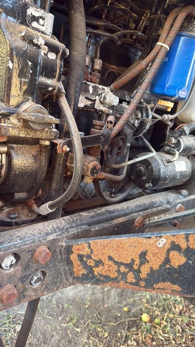 Продам трактор МТЗ 892 з куном strong 1800