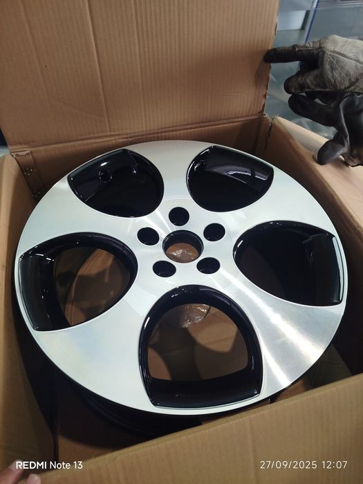 Jantes Vw Originais 18 ET51 7.5 Polegadas