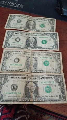 Один Доллар США 4 шт