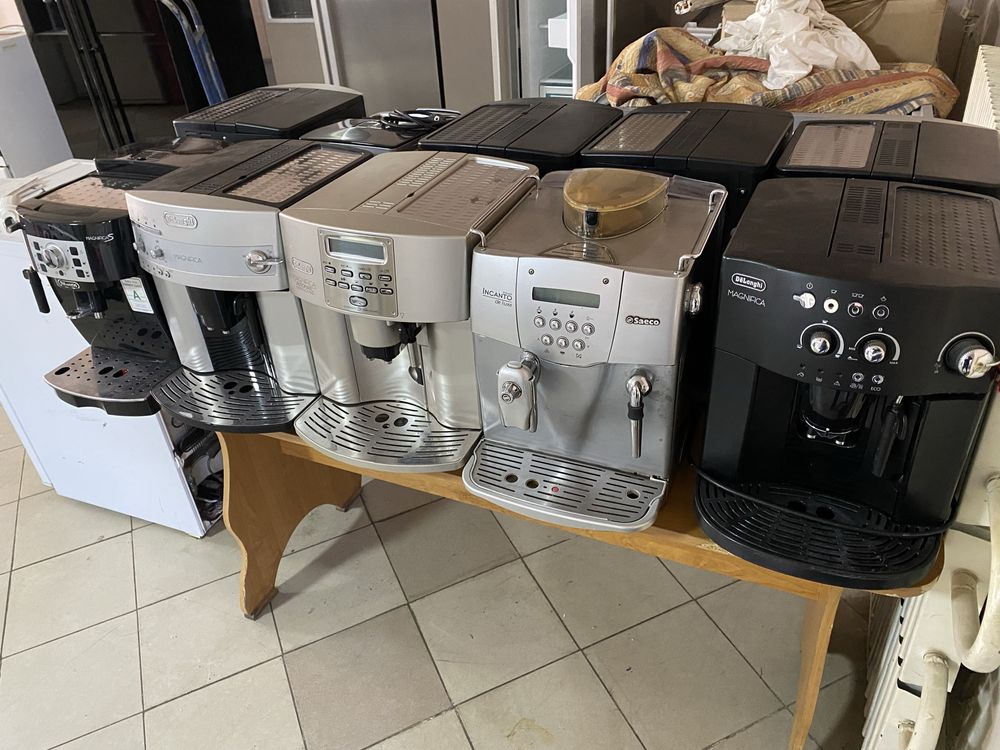 Кофемашина/кофеварка Saeco/Delonghi