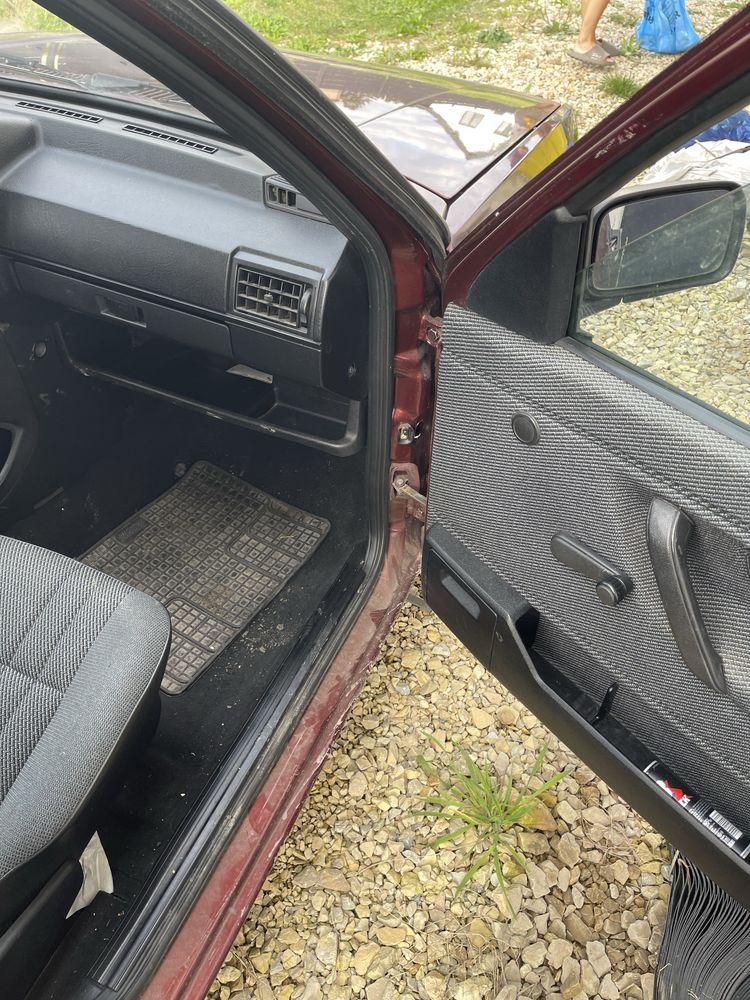 Vw Golf2 1.8 1991 r stan doby z instalacją Lpg dużo orginalnych części