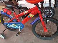 Vendo bicicleta para criança de 5 até 8 anos.