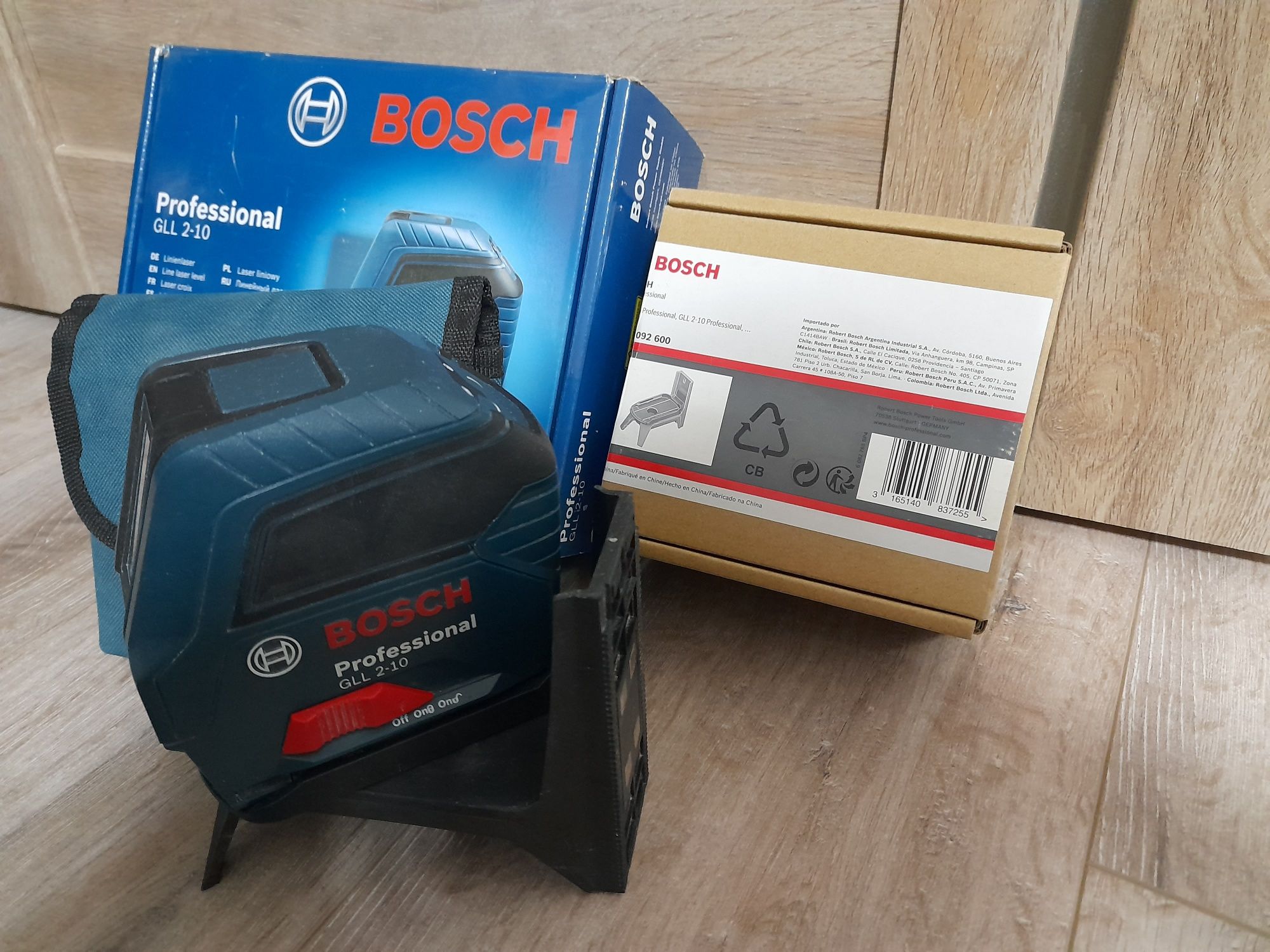 Лазерный нивелир Bosch Professional gll 2-10 с креплением