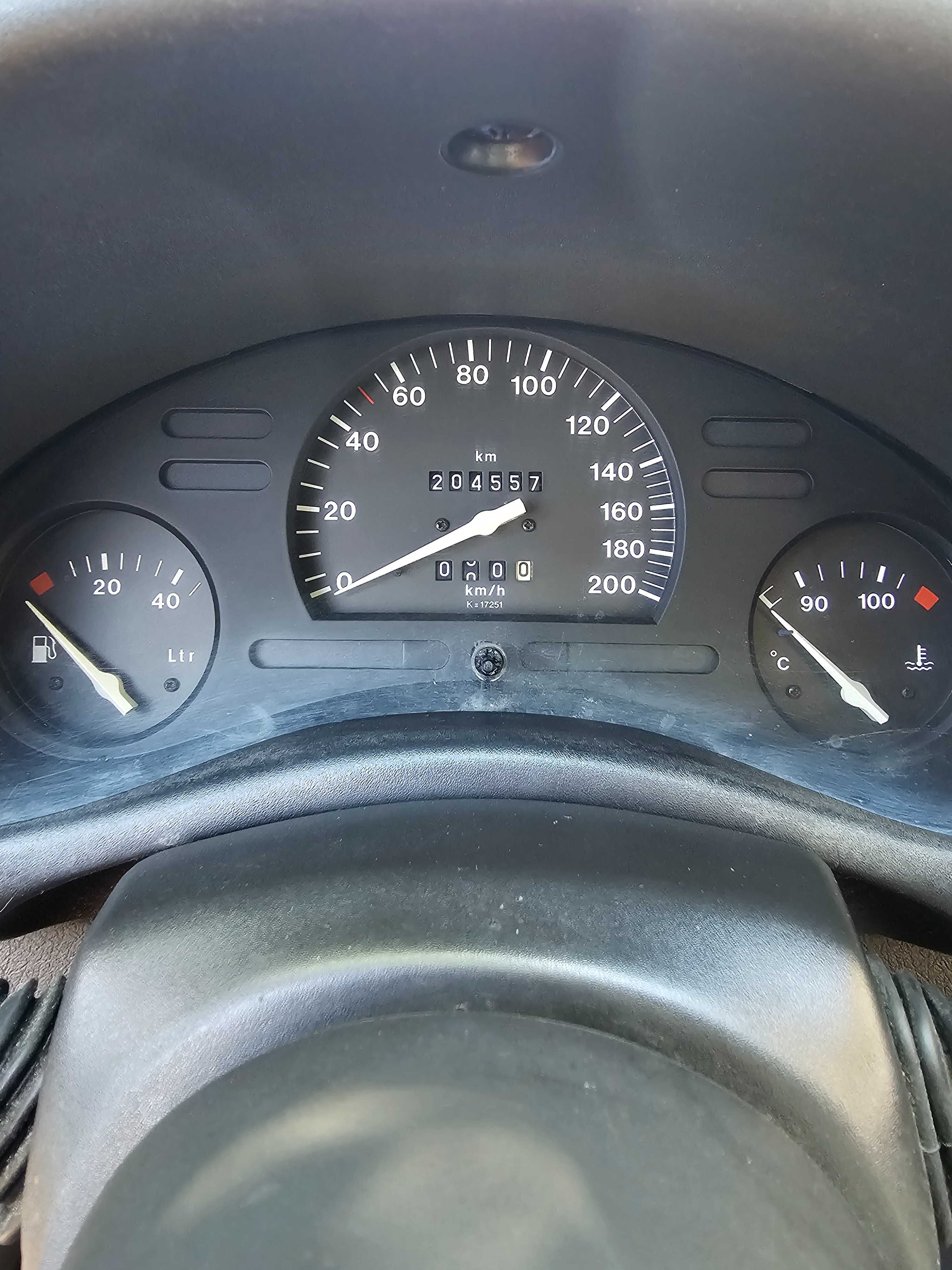 Opel Corsa 1.2 gasolina