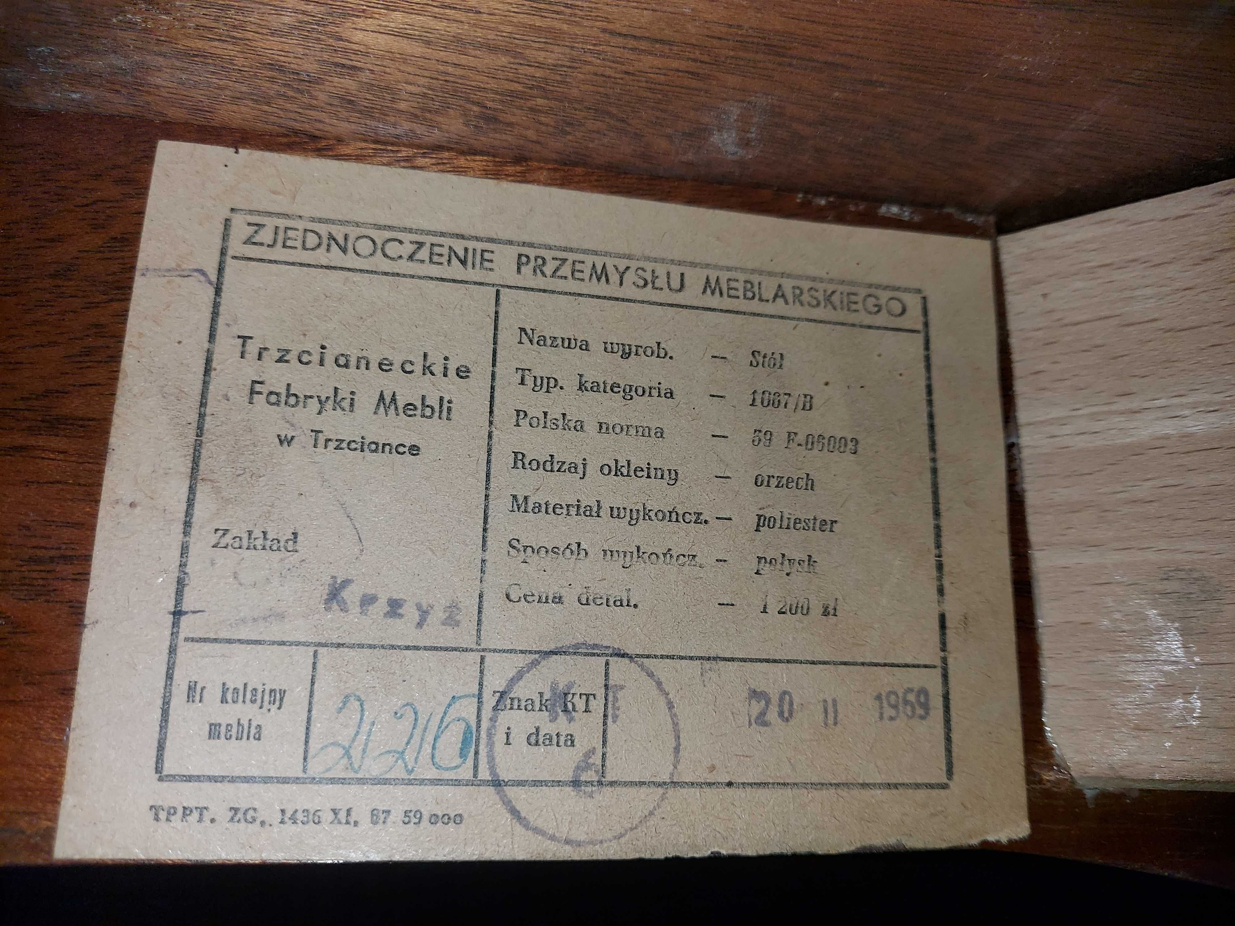 Stół produkcji Trzcianeckie Fabryki Mebli w Trzciance 1969