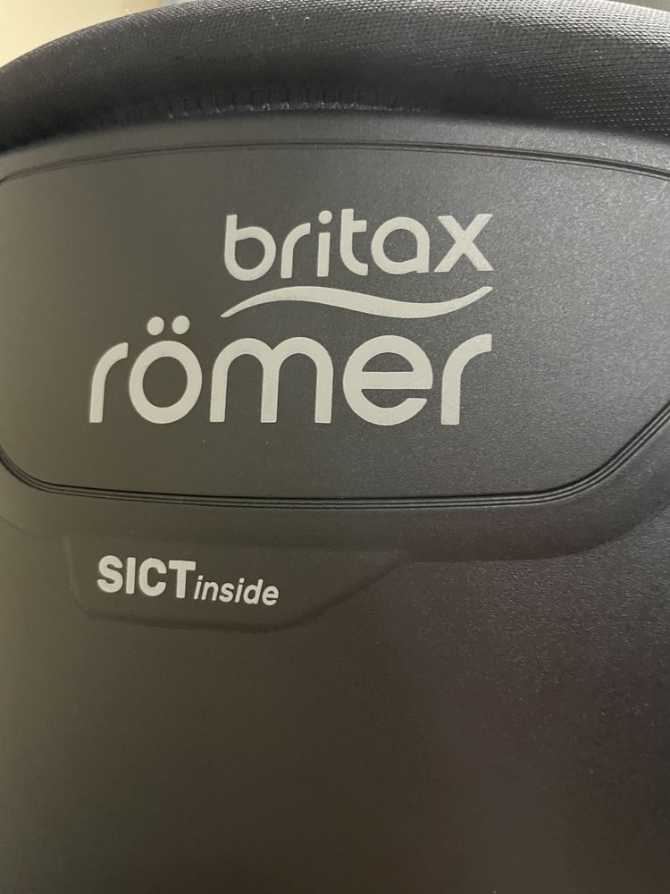 Продам автокресло  BRITAX-ROMER