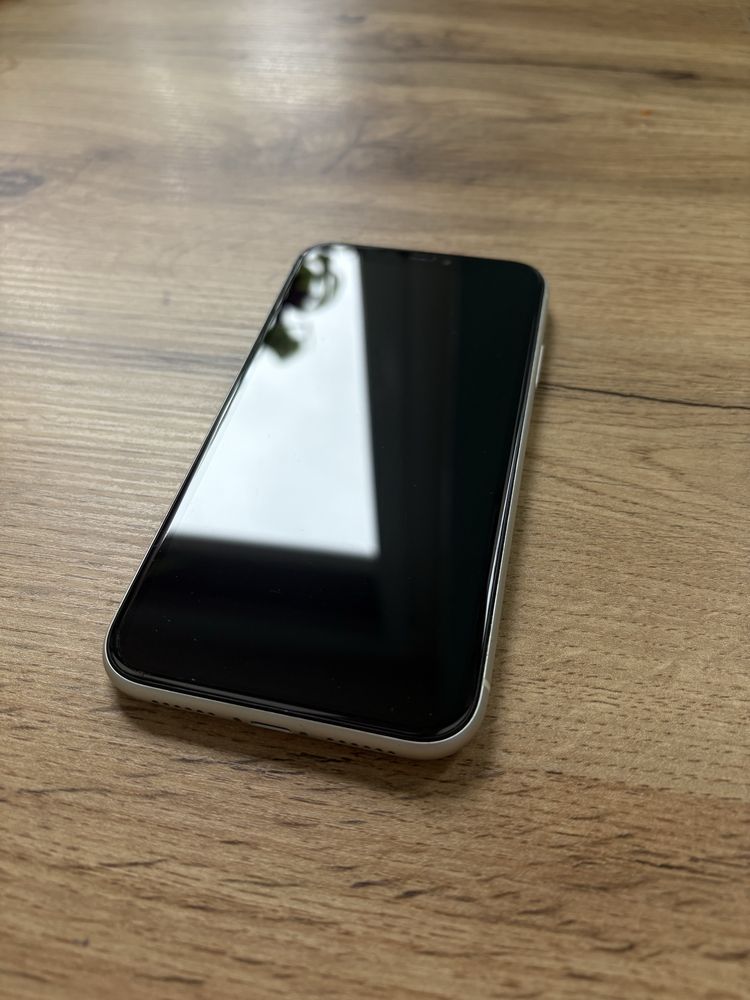 Iphone 11 biały 256 Gb