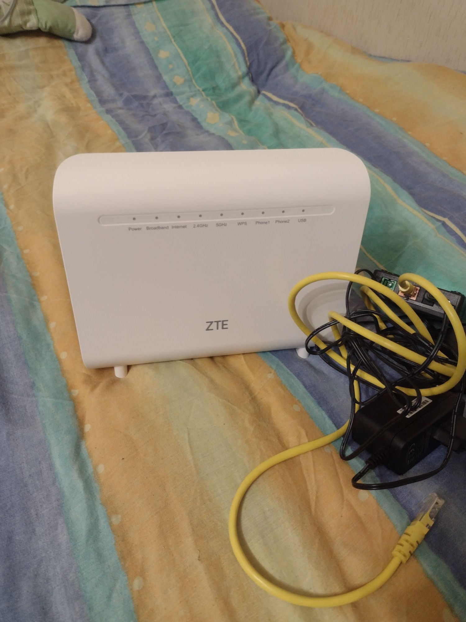 Продається роутер ZTE